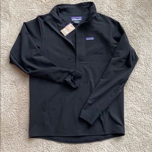 NWT Patagonia lightweight jacket